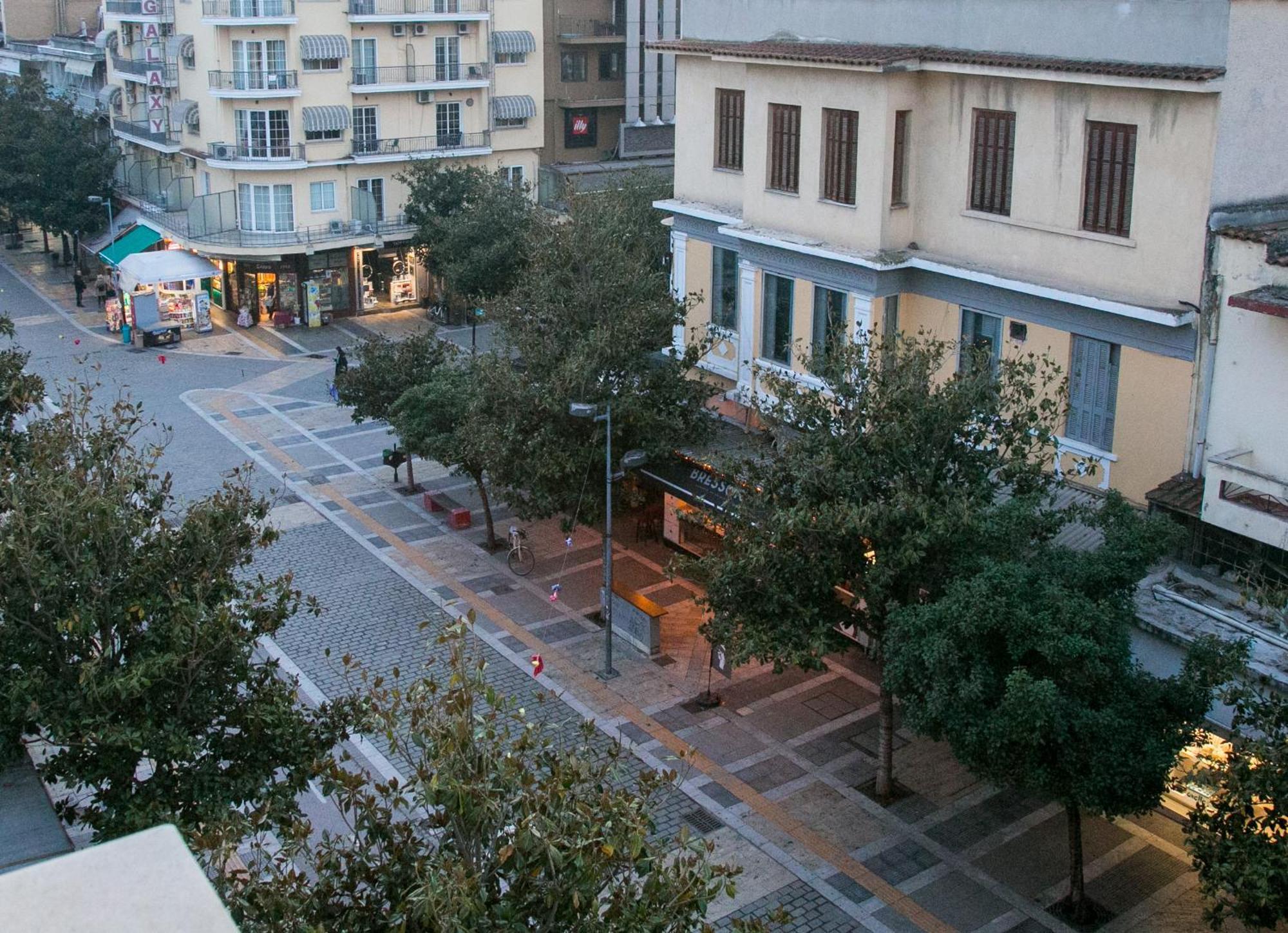 Mikel Angelo Hall Serres Esterno foto